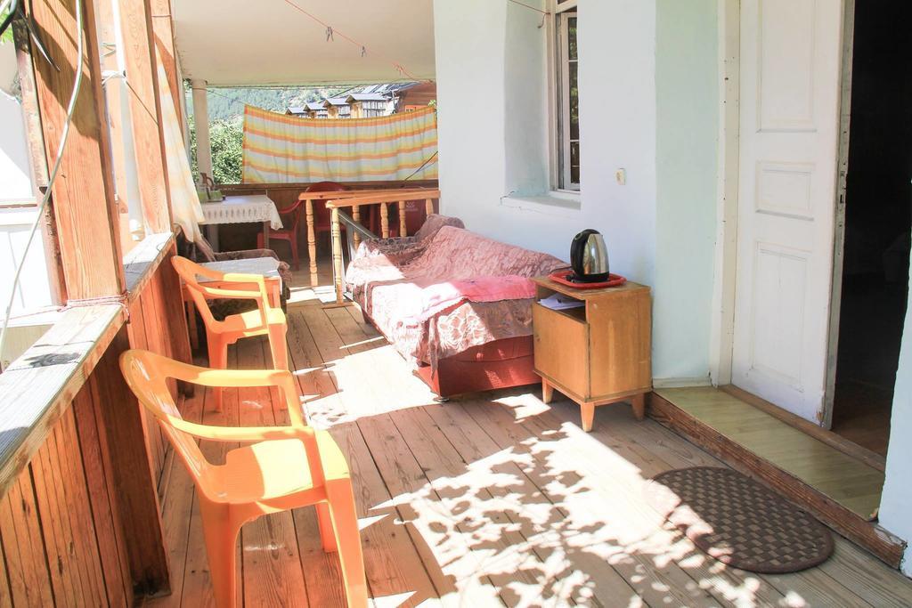 Dodo Japaridze Guesthouse Mestia Exterior foto